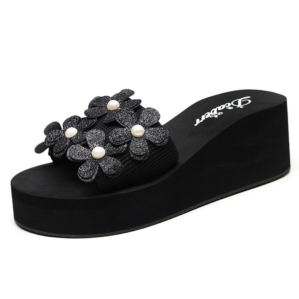 Модерни дамски чехли с 3D флорална декорация - два модела