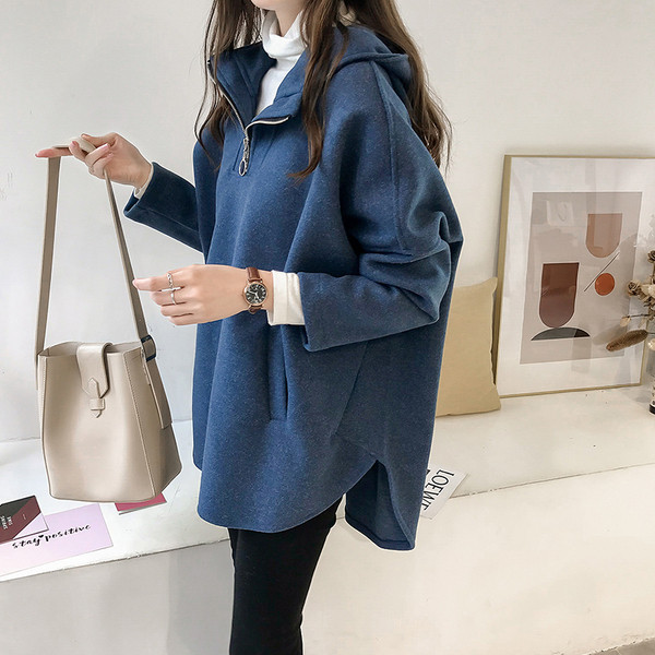 Модерен дамски суичър с цип в четири цвята