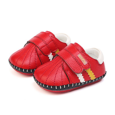 Пролетни бебешки обувки за момичета и момчета от еко кожа с лепенки