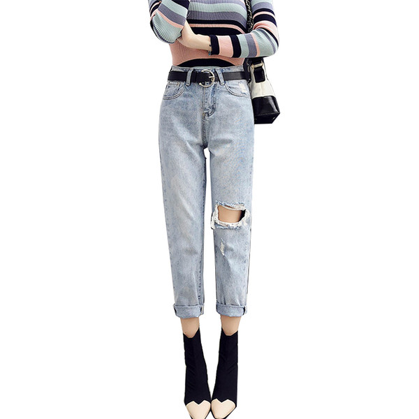 Дамски дънки с висока талия в светло син цвят