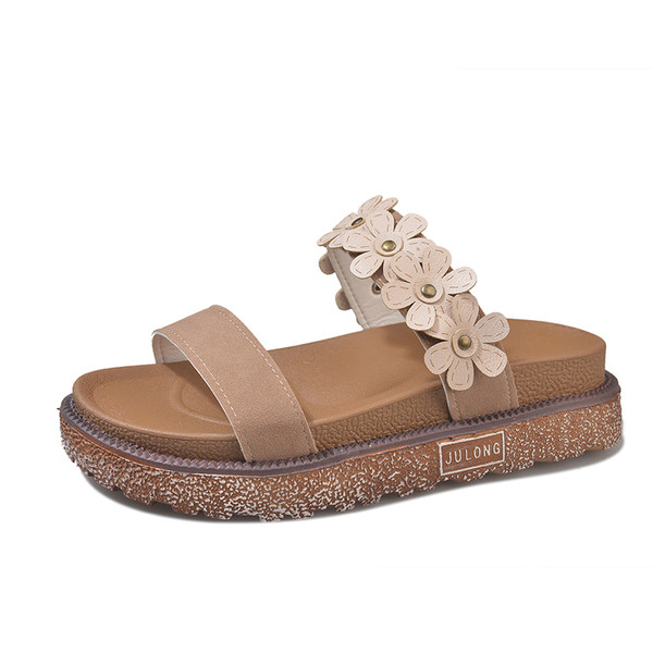 Модерни дамски чехли с флорални мотиви в три цвята