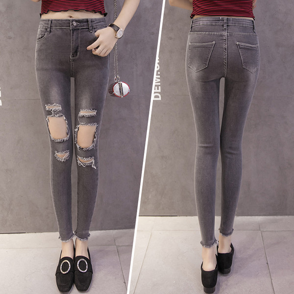 Дамски модерни дънки с джобове Slim модел 