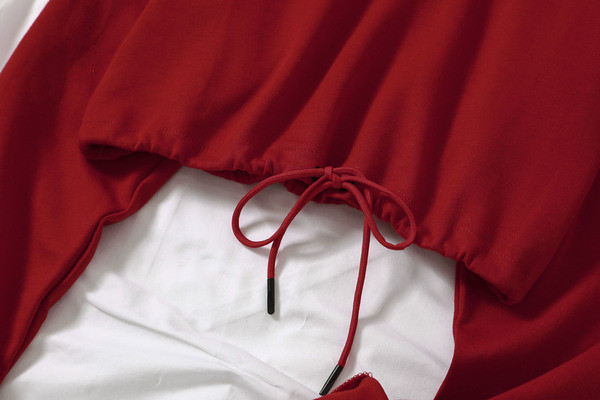 Moдерен дамски къс суичър с цип и връзка