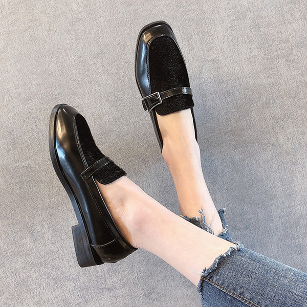 Актуални дамски мокасини от еко кожа в два цвята