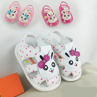 Бебешки сандали за момичета в три цвята