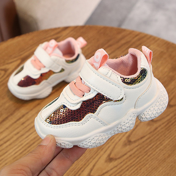 Нови пролетни бебешки обувки за момичета в два цвята