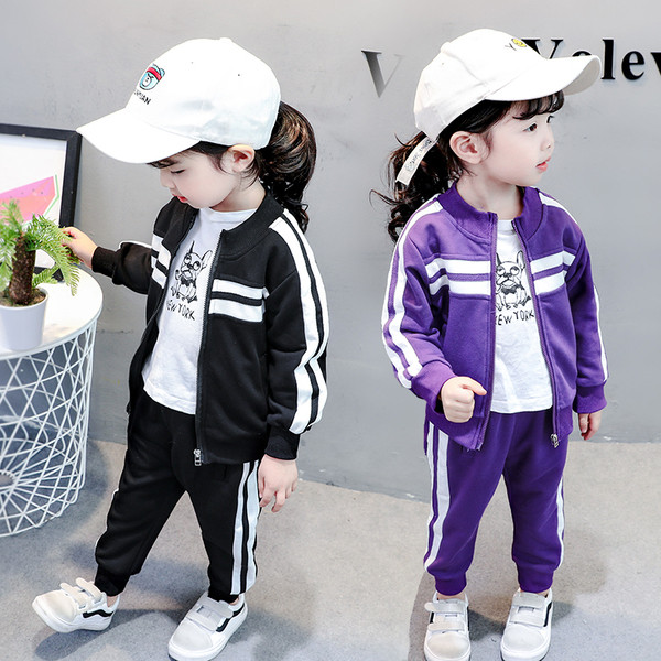 Детски анцуг за момичета в черен и лилав цвят