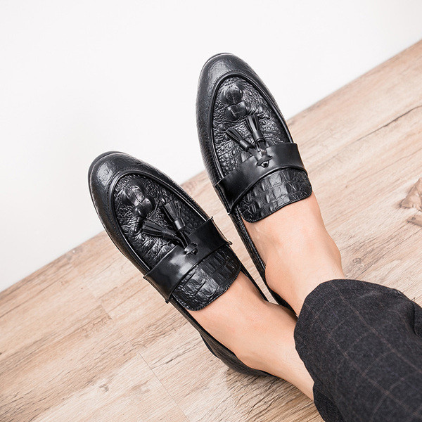 Мъжки официални обувки без връзки в черен и червен цвят