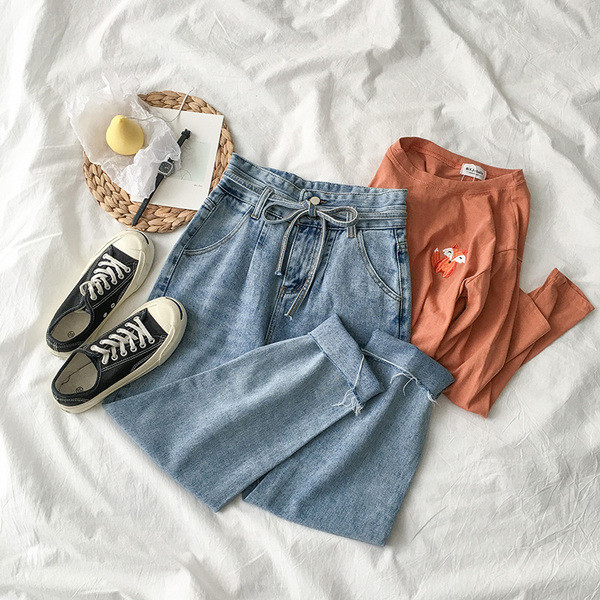 Дамски ежедневни дънки широк модел в син цвят