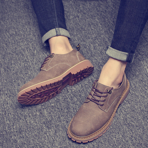 Модерни мъжки  обувки с връзки в няколко цвята