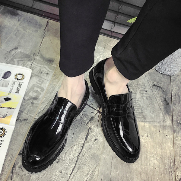 Мъжки официални обувки с връзки от еко кожа-лак в черен цвят