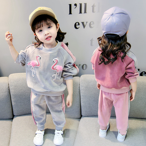 Стилен детски комплект от кадифе в сив и розов цвят