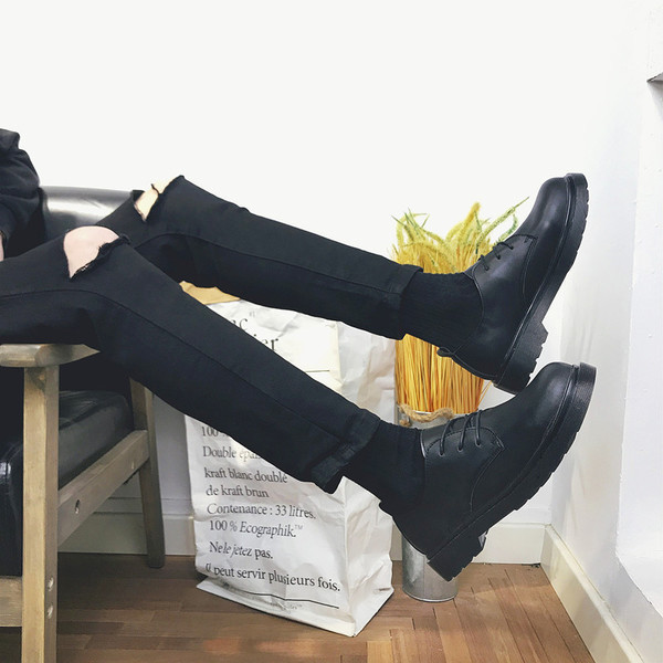 Мъжки официални обувки в черен цвят от еко кожа с връзки