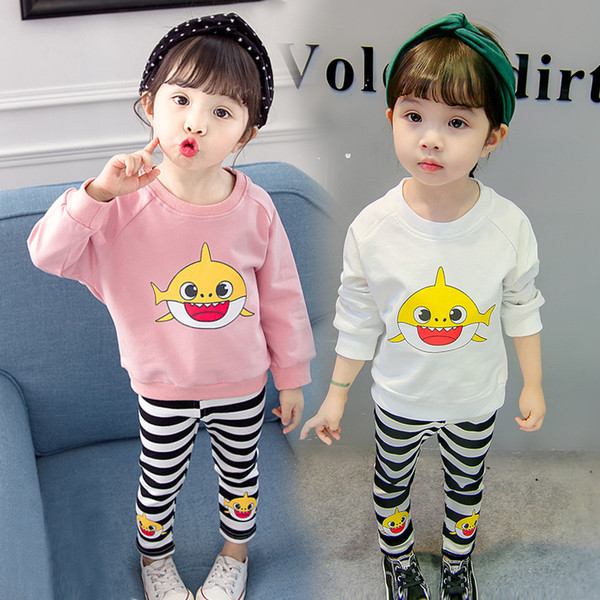 Детски комплект с апликация в три цвята