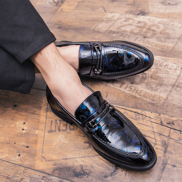 Мъжки официални обувки от еко кожа-лак в три цвята без връзки