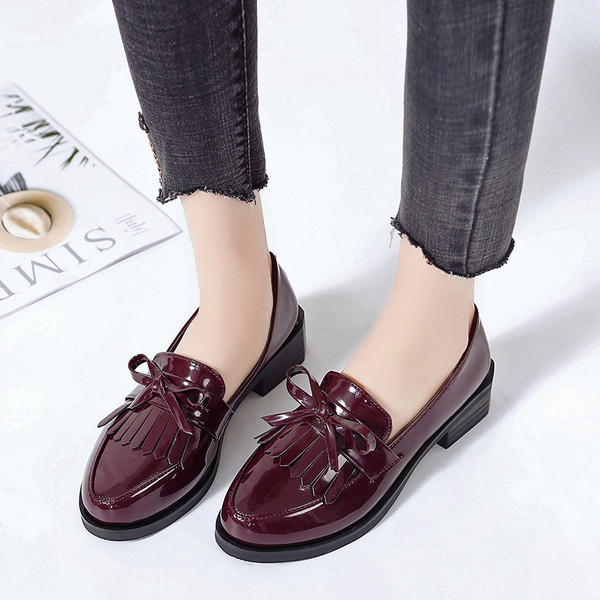 Елегантни дамски мокасини в два модела