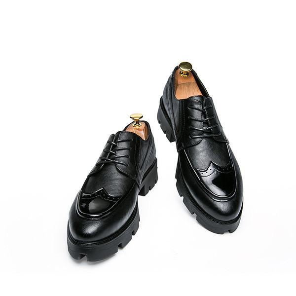 Мъжки актуални обувки с връзки в черен цвят