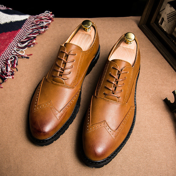 Модерни мъжки обувки с връзки в три цвята от еко кожа