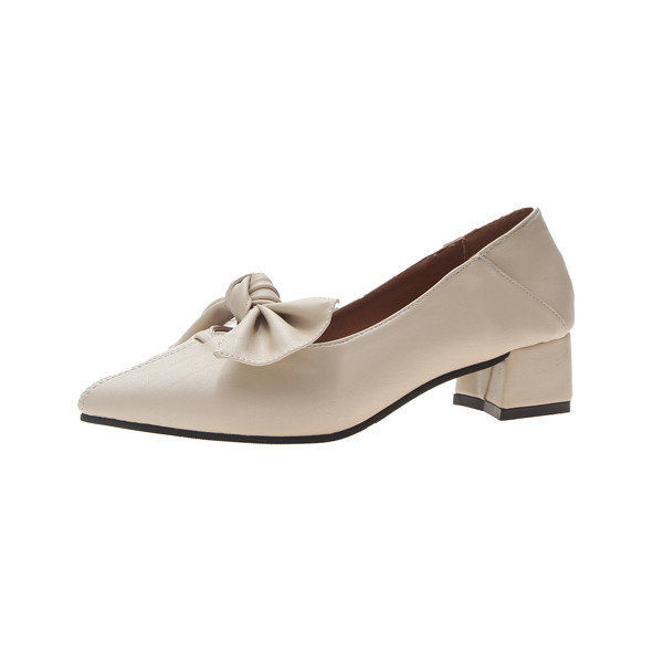 Дамски мокасини заострен модел с панделка в два цвята