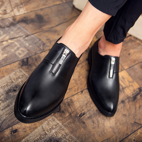 Мъжки модерни обувки в черен и червен цвят с цип