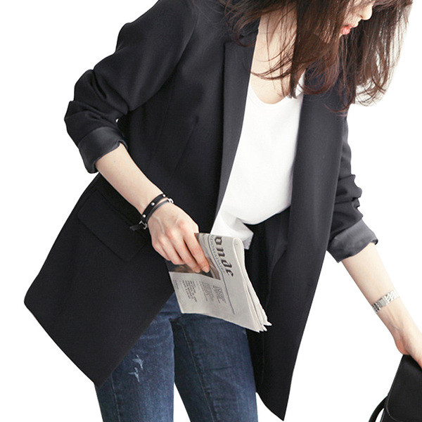 Класическо дамско сако с V-образна яка в черен цвят 