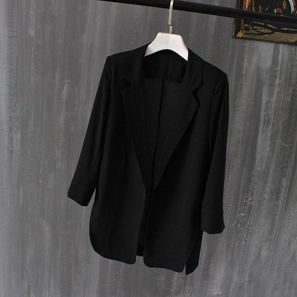 Стилно дамско сако с V-образна яка в четири цвята