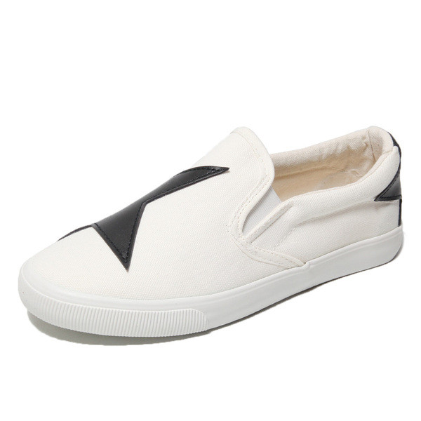 Спортно-ежедневни дамски мокасини в няколко цвята