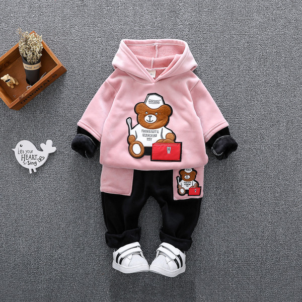 Детски комплект от две части подходящ за момичета и момчета