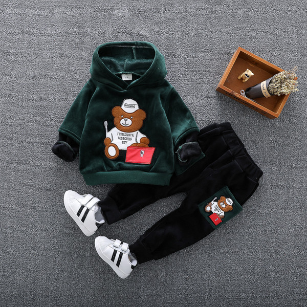 Детски комплект от две части подходящ за момичета и момчета