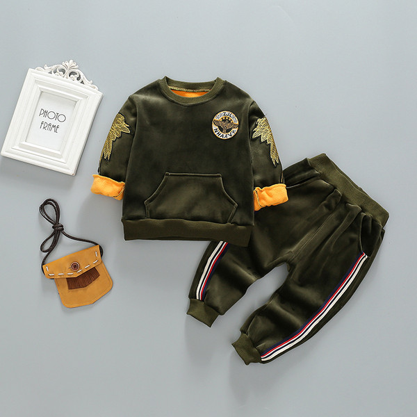 Set copii pentru baieti in trei culori