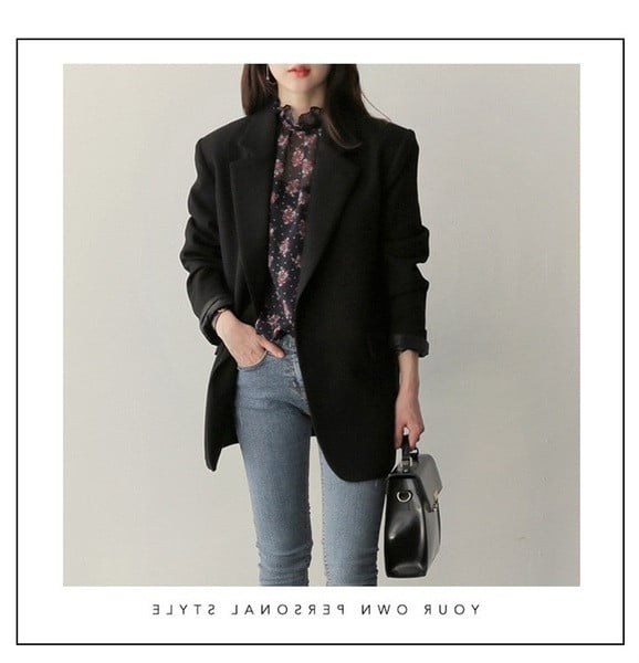 Jacheta clasica de dama in doua culori