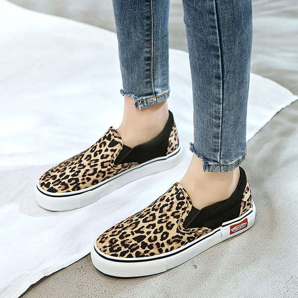 Mocasini casual dama cu model leopard in doua culori
