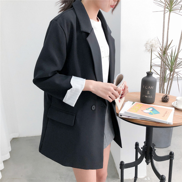 Geaca de dama moderna model retro cu nasturi de culoare neagra