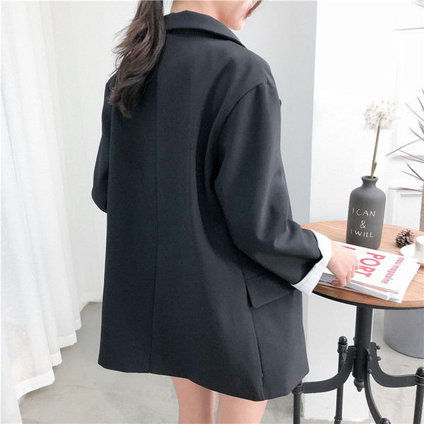 Geaca de dama moderna model retro cu nasturi de culoare neagra