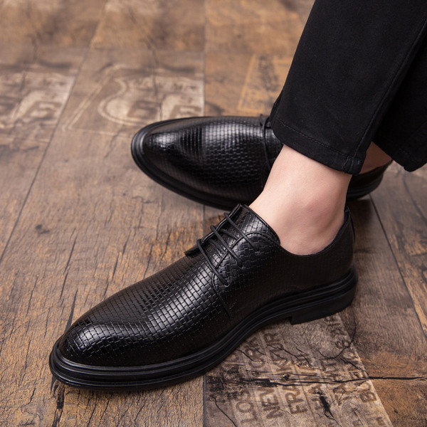 Pantofi barbatesti moderni din piele ecologica cu sireturi in doua culori