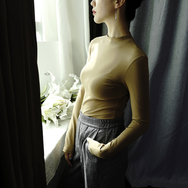 Bluză de damă subțire cu mâneci lungi în patru culori