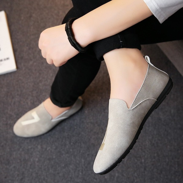 Mocasini casual barbatesti cu broderie in doua culori