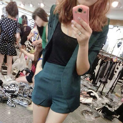 Geaca de dama actuala in mai multe culori