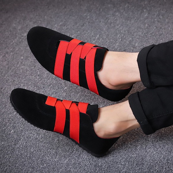 Ανδρικά μοκασίνια σε δύο χρώματα