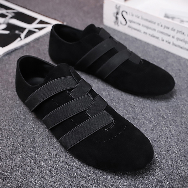 Ανδρικά μοκασίνια σε δύο χρώματα