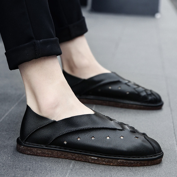 Μοντέρνα καλοκαιρινά ανδρικά μοκασίνια σε τρία χρώματα