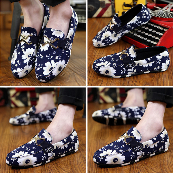 Κομψά ανδρικά μοκασίνια με φυτικά μοτίβα σε τρία χρώματα