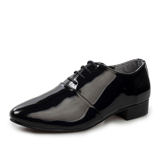 Pantofi moderni pentru barbati in gri, auriu si negru cu sireturi