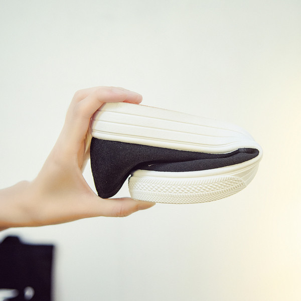 Mocasini casual dama cu aplicatie alb-negru