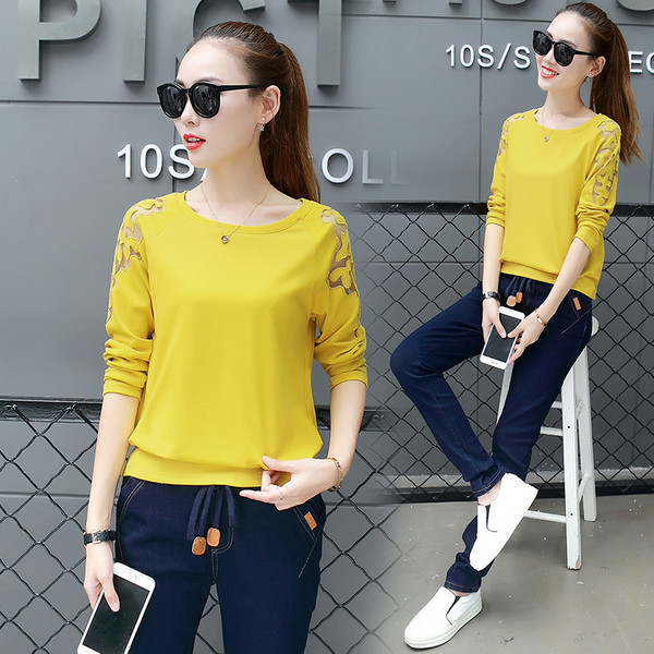 Καθημερινή γυναικεία  μπλούζα  σε διαφορετικά χρώματα