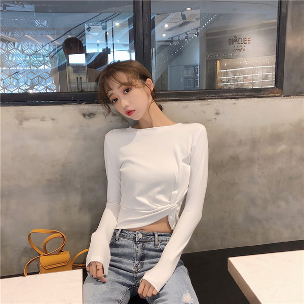 Καθημερινή γυναικεία  μπλούζα με κοντό μανίκι σε τέσσερα χρώματα