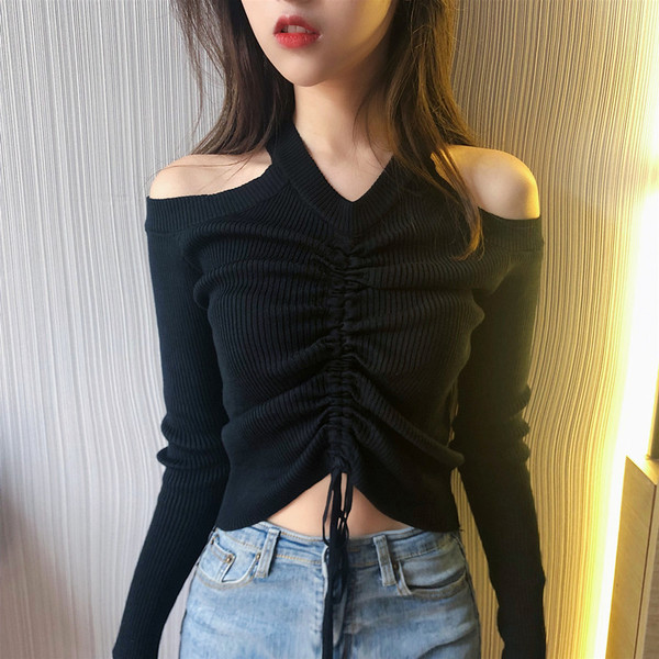 Καθημερινή  γυναικεία μπλούζα με ανοιχτούς ώμους και μπροστινά κορδόνια