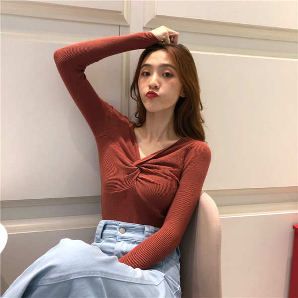 Γυναικεία καθημερινή μπλούζα σε διάφορα χρώματα