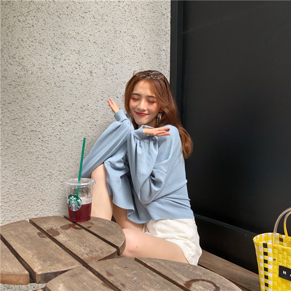 Καθημερινή γυναικεία μπλούζα σε διάφορα χρώματα