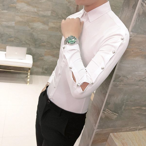 Aktuális férfi ing, ujjain gombos fehér és fekete színben